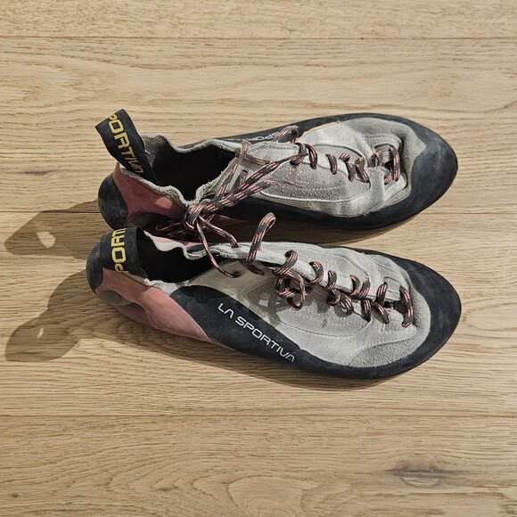 La Sportiva Finale Women's Climbing Shoes - Picture 3 of 5